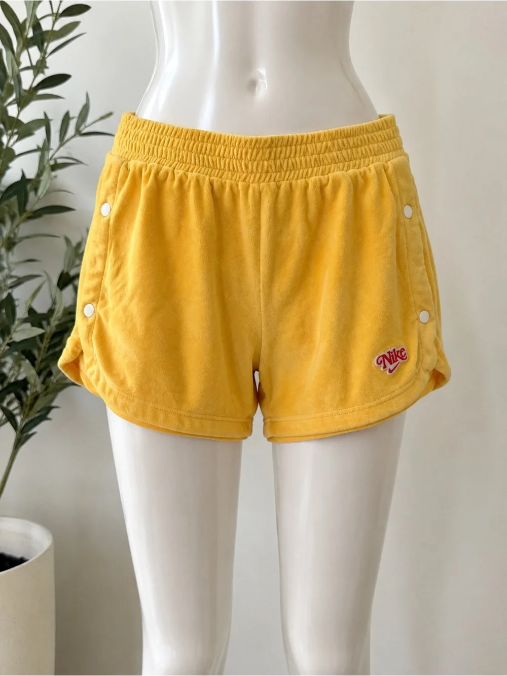 Y2K Vintage Athletic Nike Yellow Velour Shorts — Women’s Medium